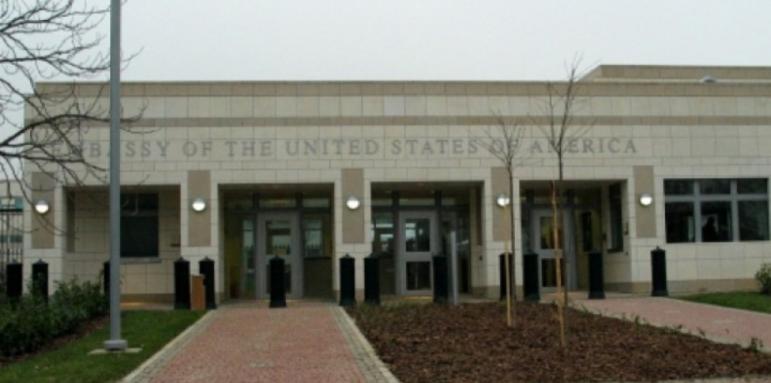 Скандал с посолството на САЩ у нас. Какво откриха